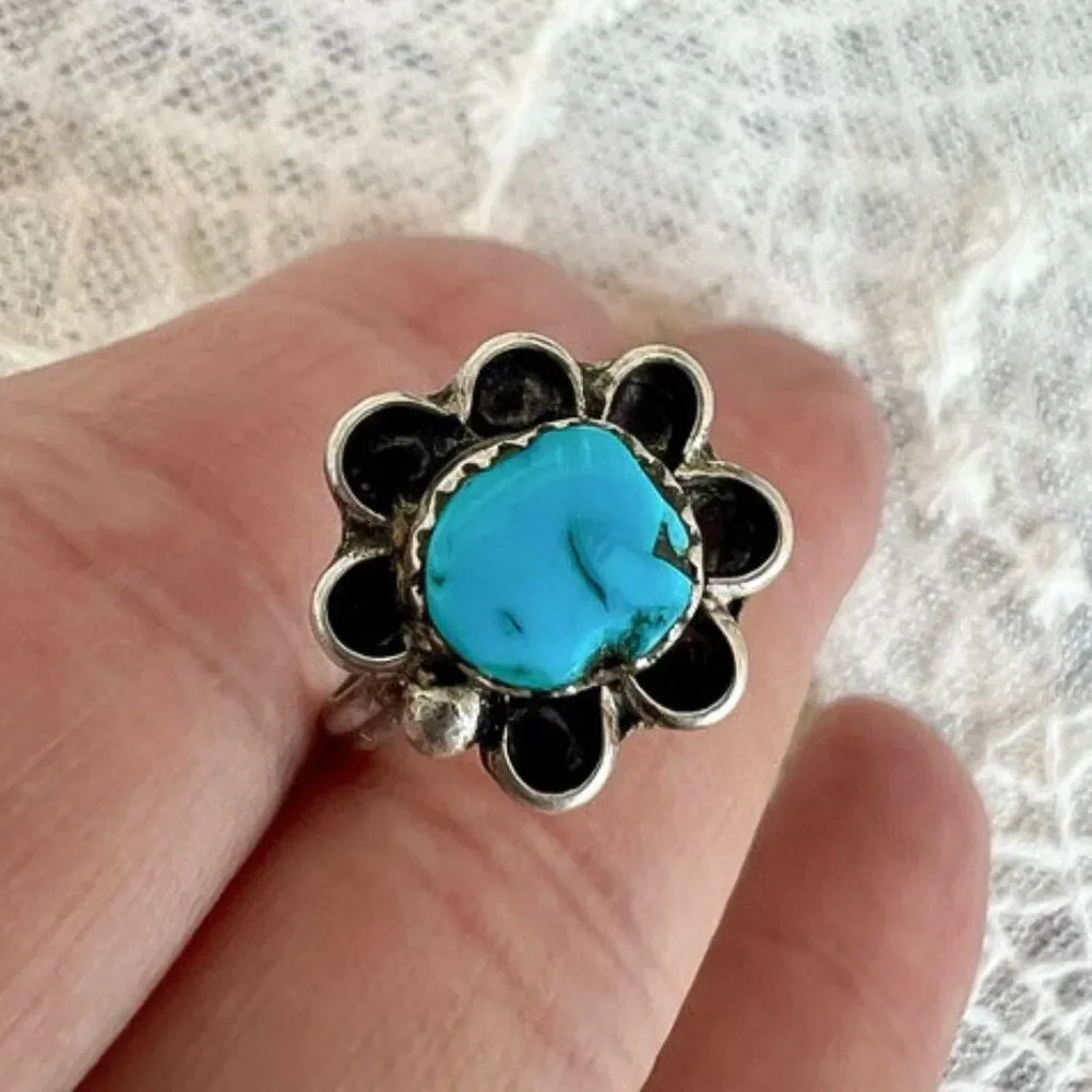 Vintage Turquoise & Sterling Floral Ring